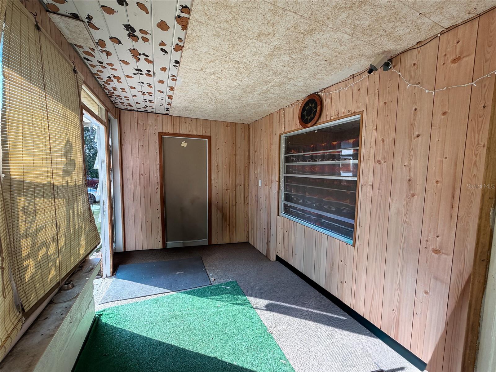 LEESBURG FLORADEL - Residential