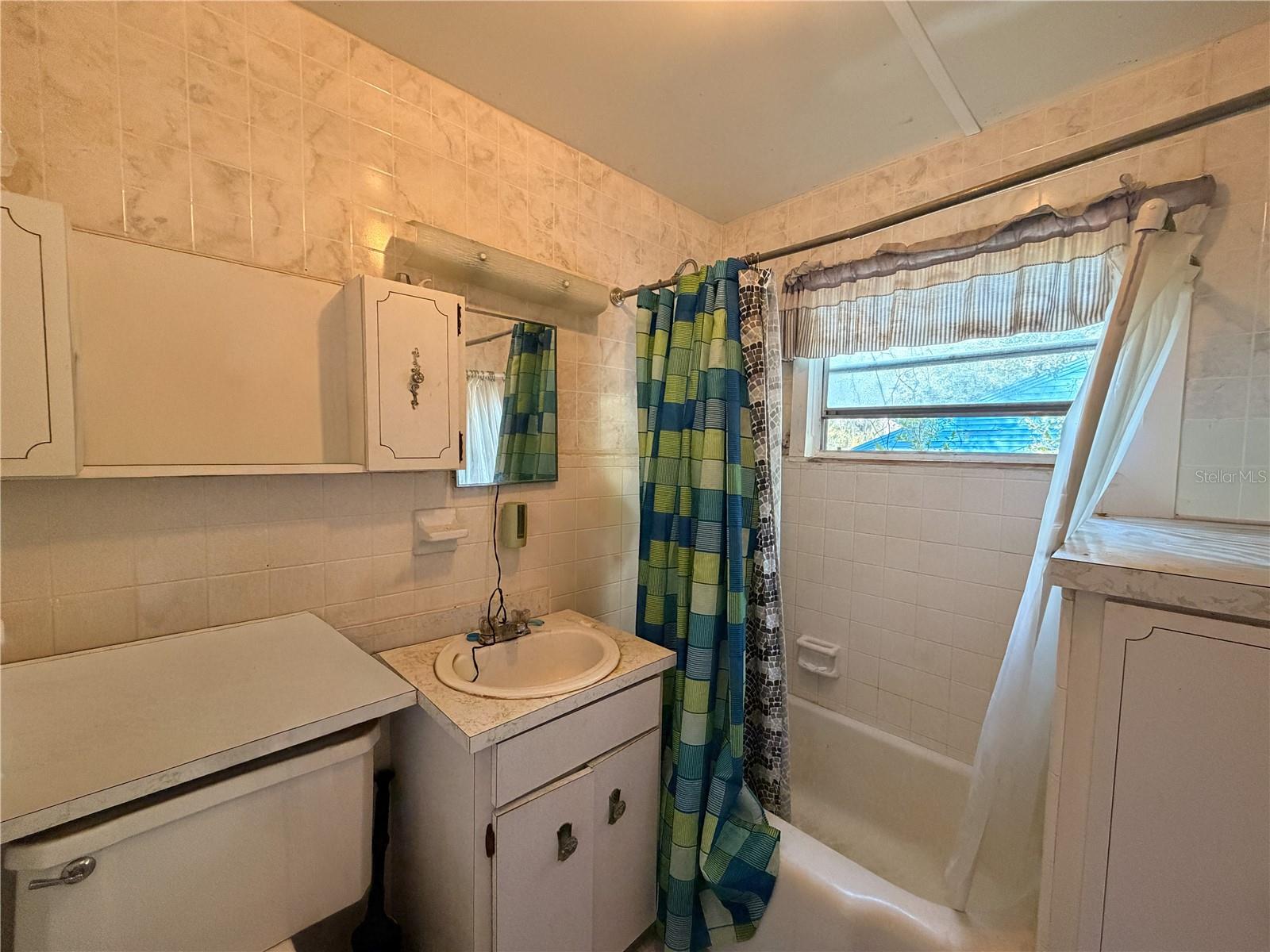 LEESBURG FLORADEL - Residential