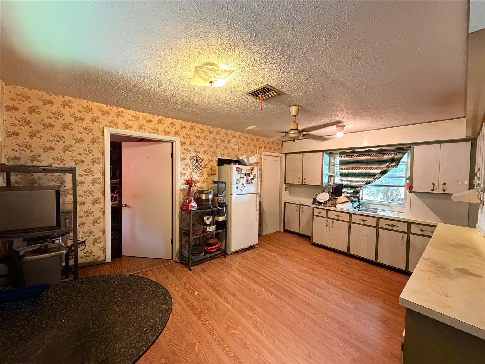 LEESBURG FLORADEL - Residential