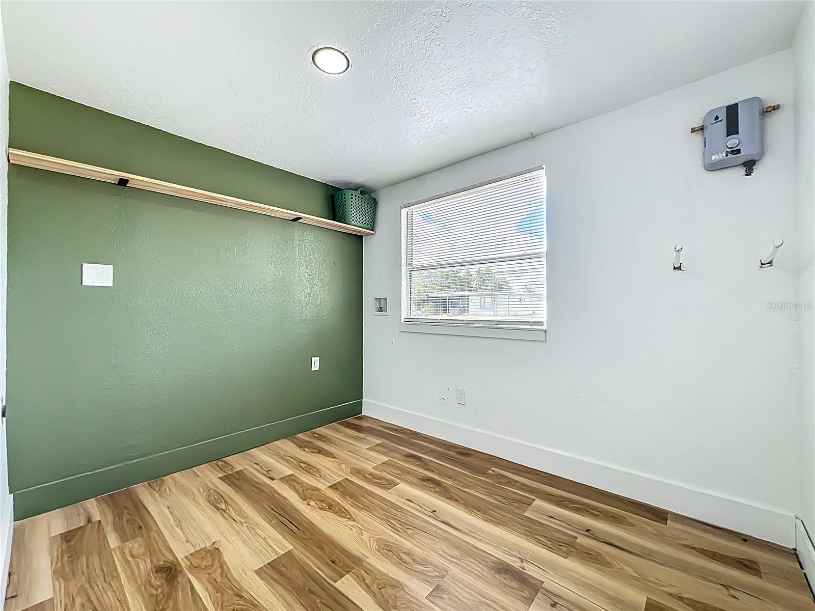 AZALEA PARK SEC 03 - Residential