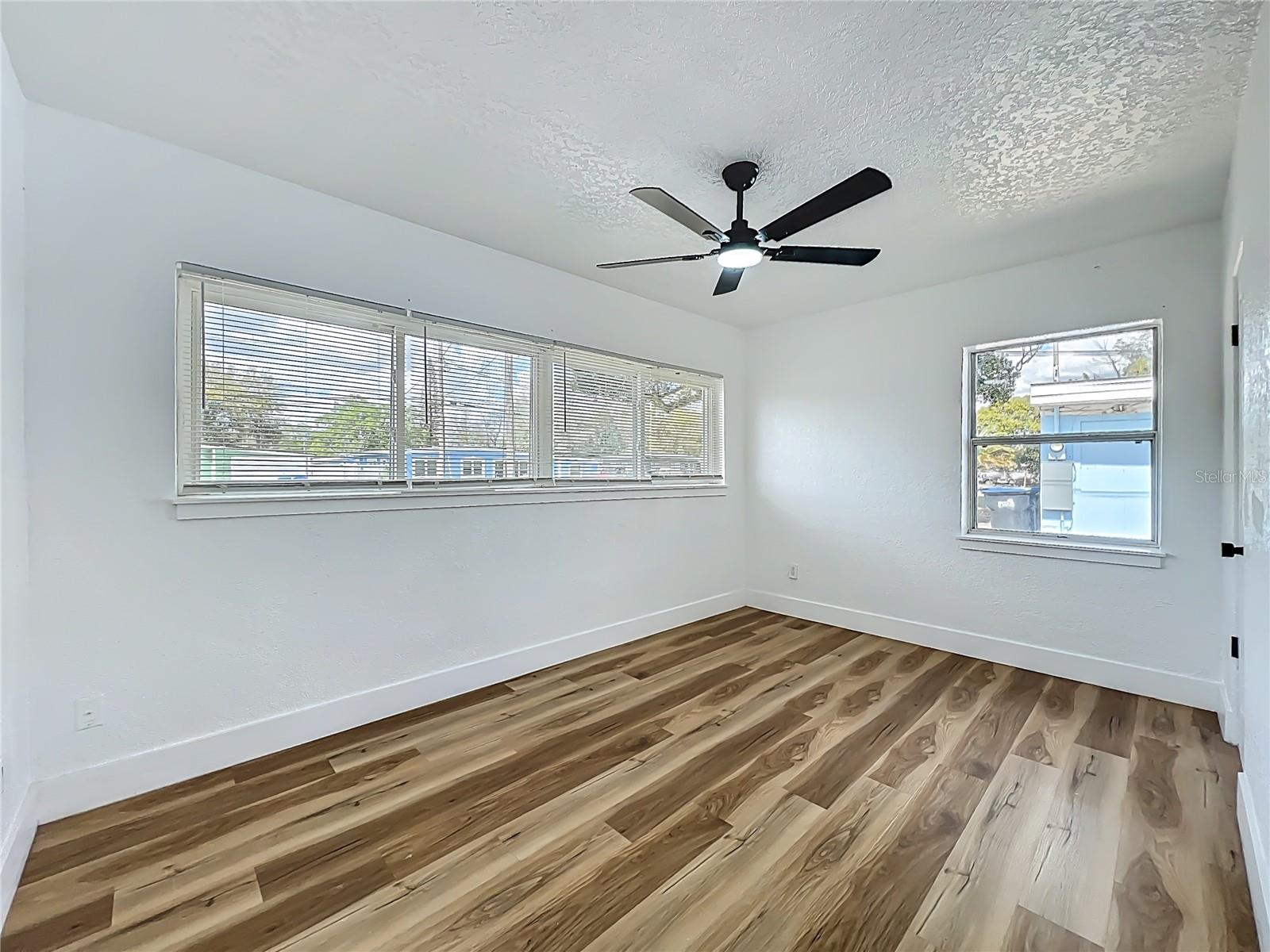 AZALEA PARK SEC 03 - Residential