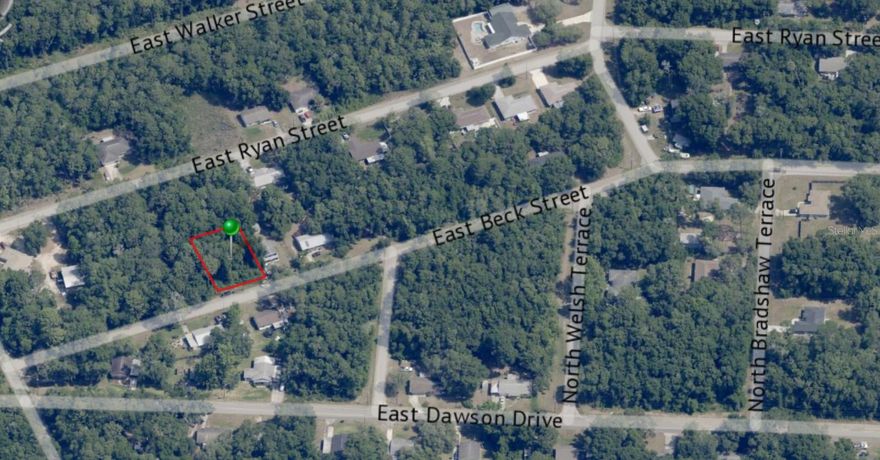 Nice building Lot in citrus County, single-family homes, only no mobile homes no flood zone, 80x120 lot, zoned MDR, great location in the center of town, a few miles from shopping, restaurant schools, etc.