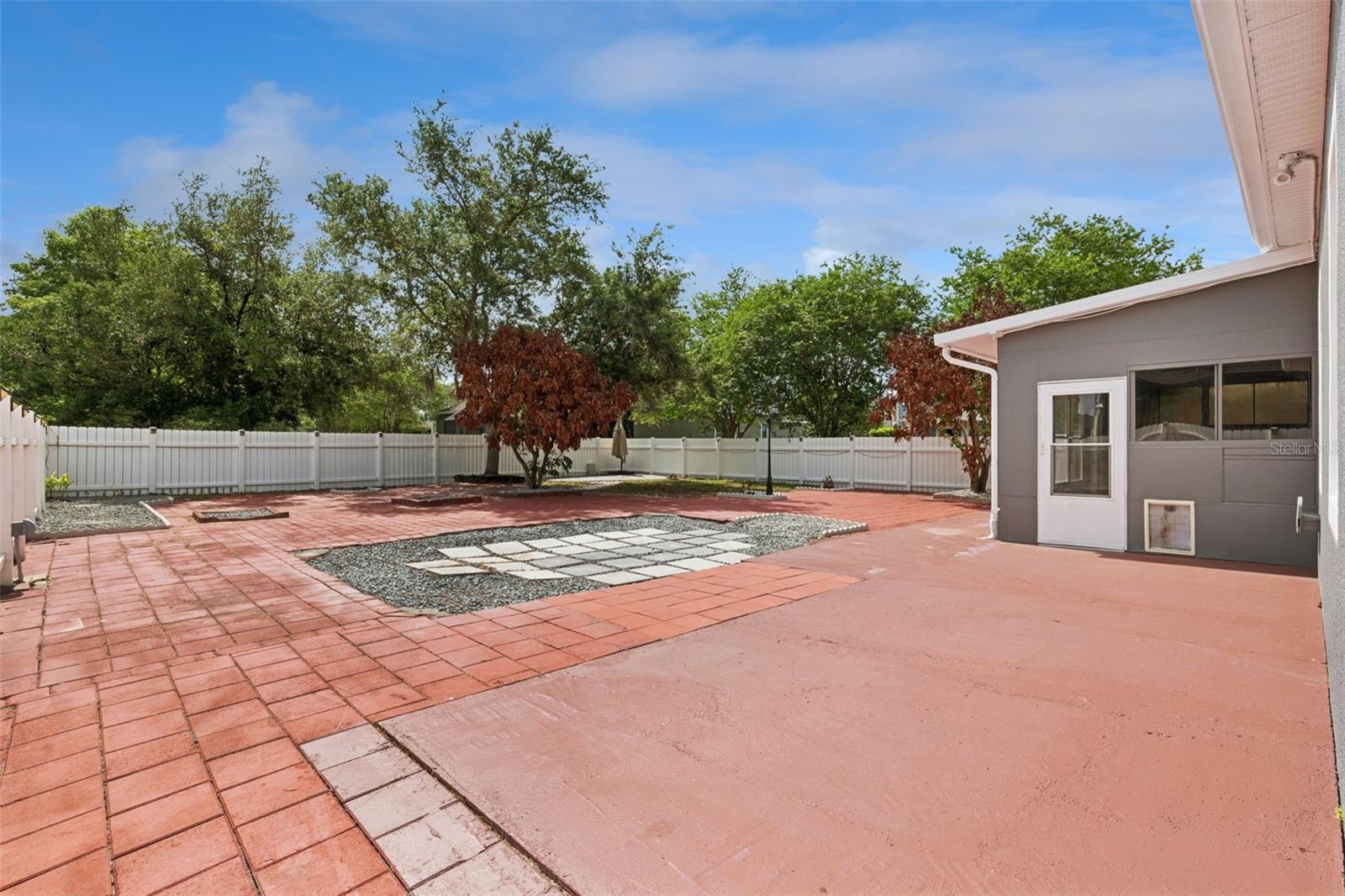 CYPRESS POINTE AT CYPRESS SPRINGS - Residential