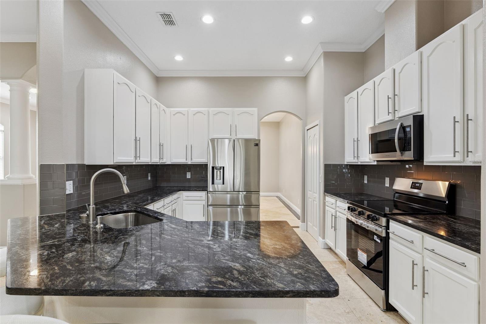 CYPRESS POINTE AT CYPRESS SPRINGS - Residential