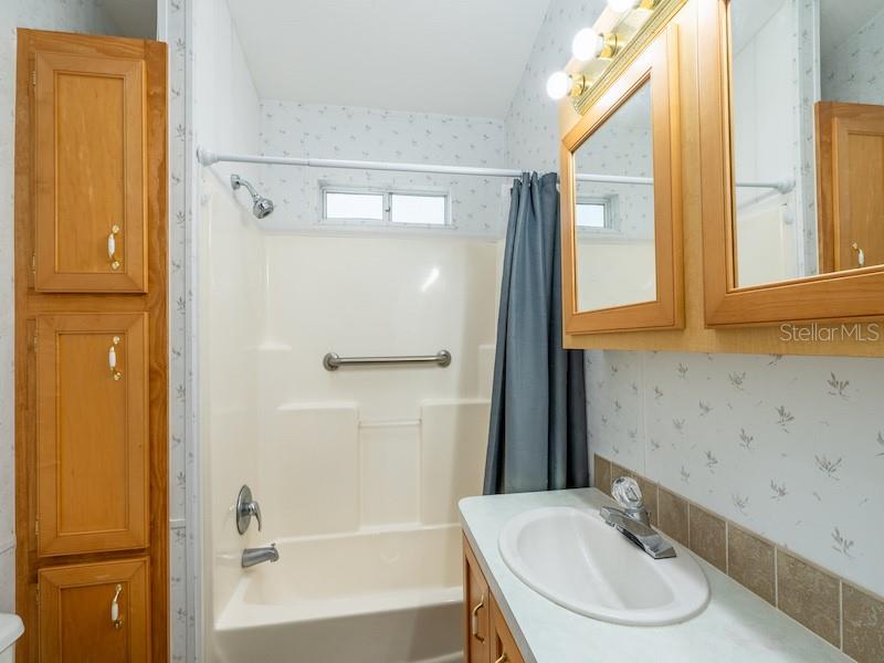 OKLAWAHA OVERLOOK CONDO - Residential