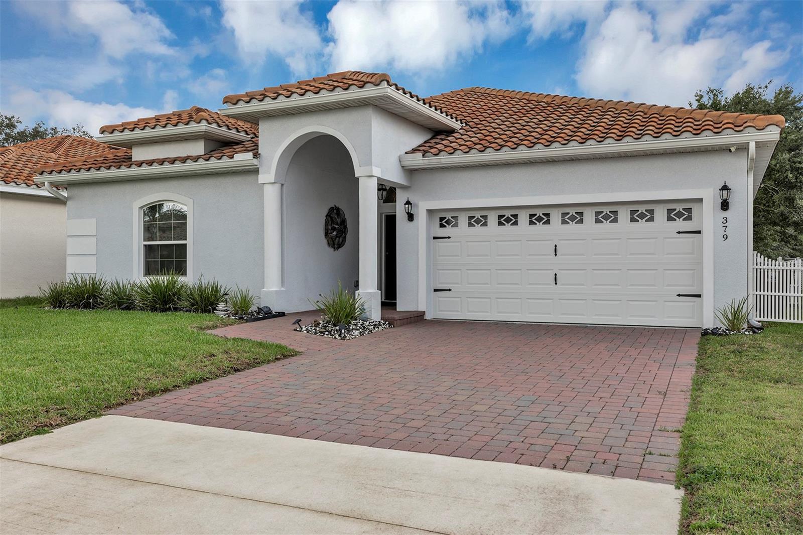 VILLA SORRENTO - Residential