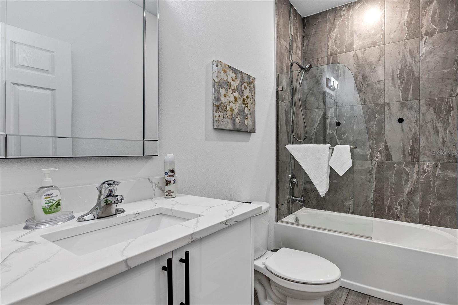 VILLA SORRENTO - Residential