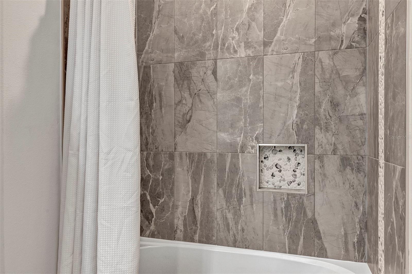 VILLA SORRENTO - Residential