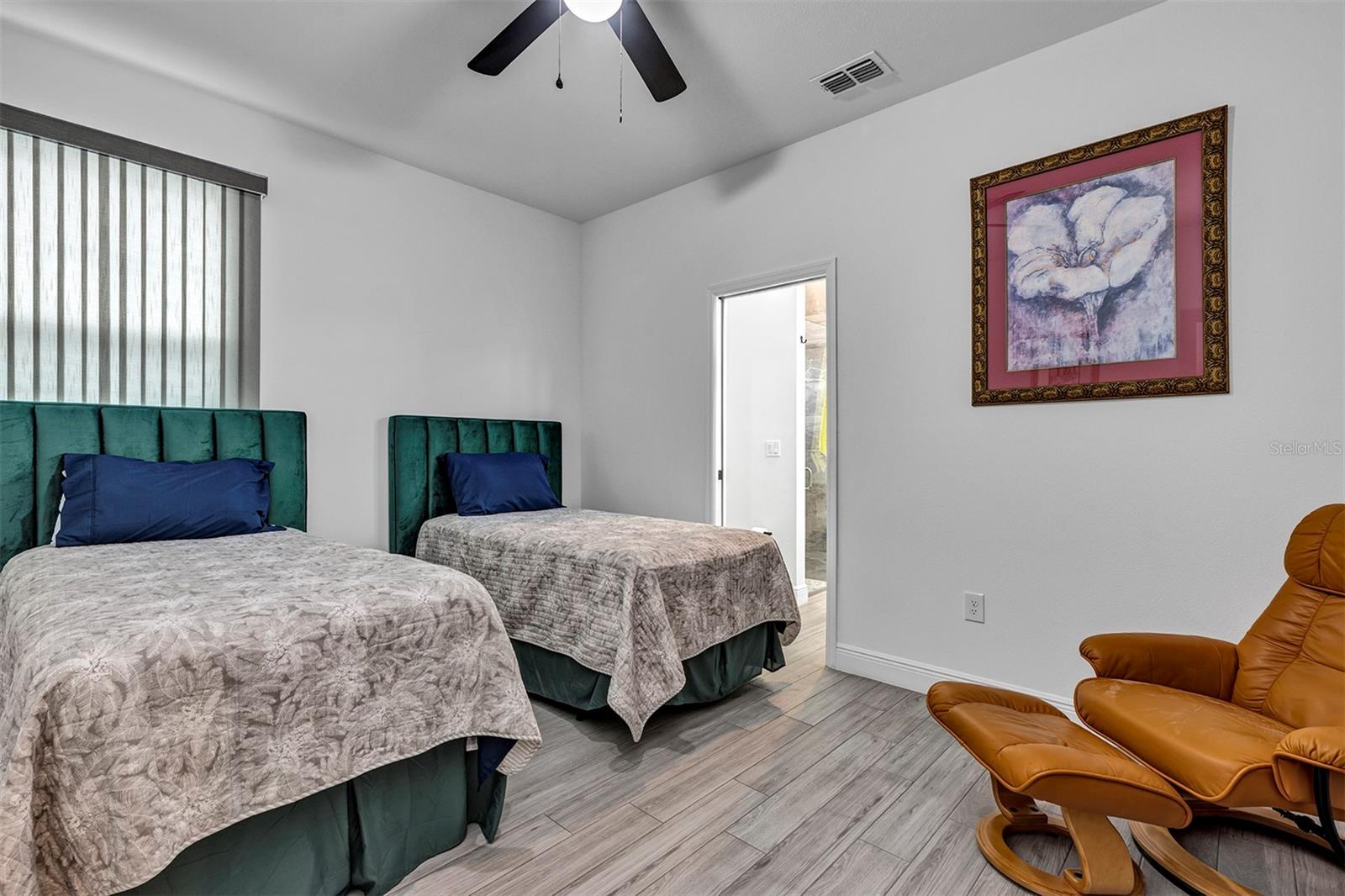 VILLA SORRENTO - Residential