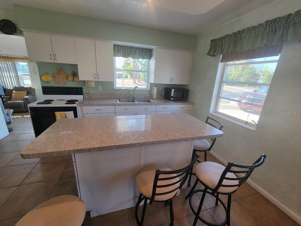 PORT CHARLOTTE SUB 15 - Residential Lease