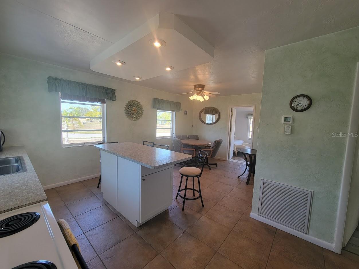 PORT CHARLOTTE SUB 15 - Residential Lease