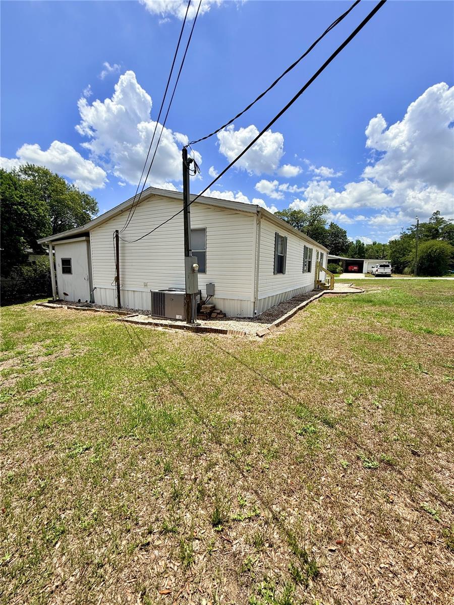 GOLDEN HOLIDAY ADD 01 - Residential