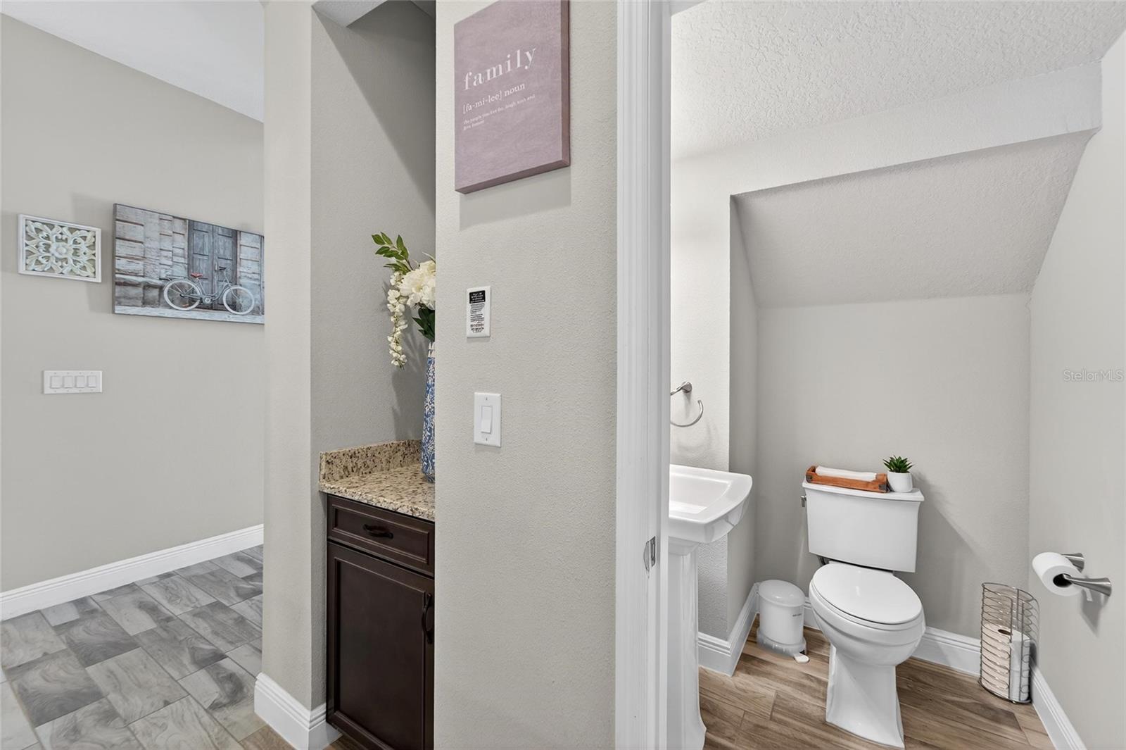 HAWKS FERN - Residential Lease