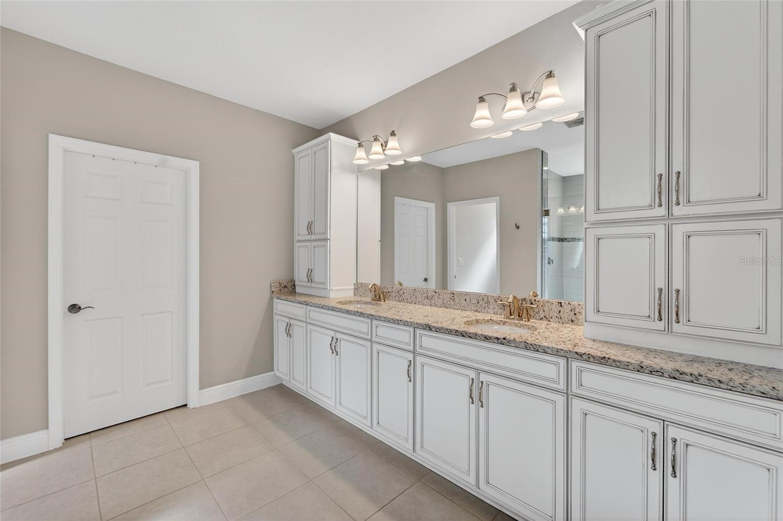 HAWKS FERN - Residential Lease