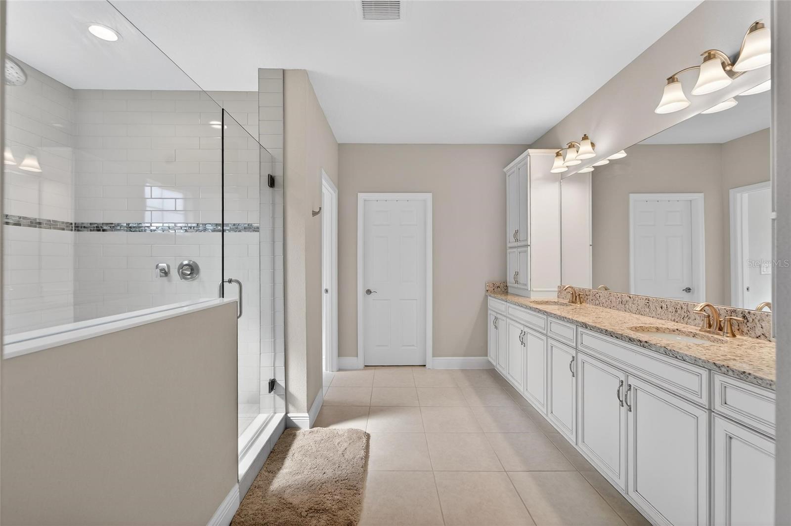 HAWKS FERN - Residential Lease