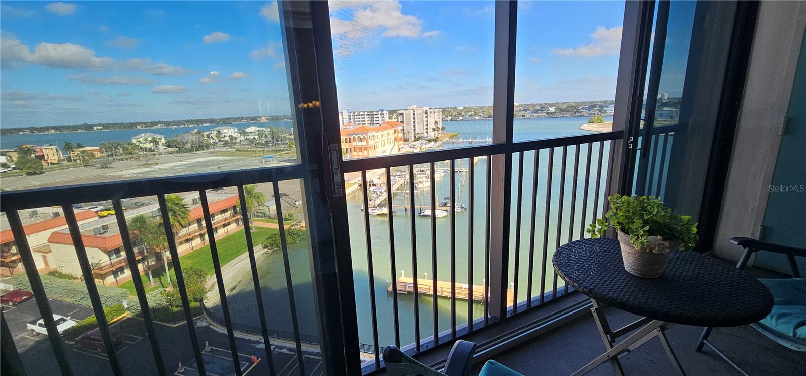 PARADISE ISLAND TOWERS CONDO - Residential Lease