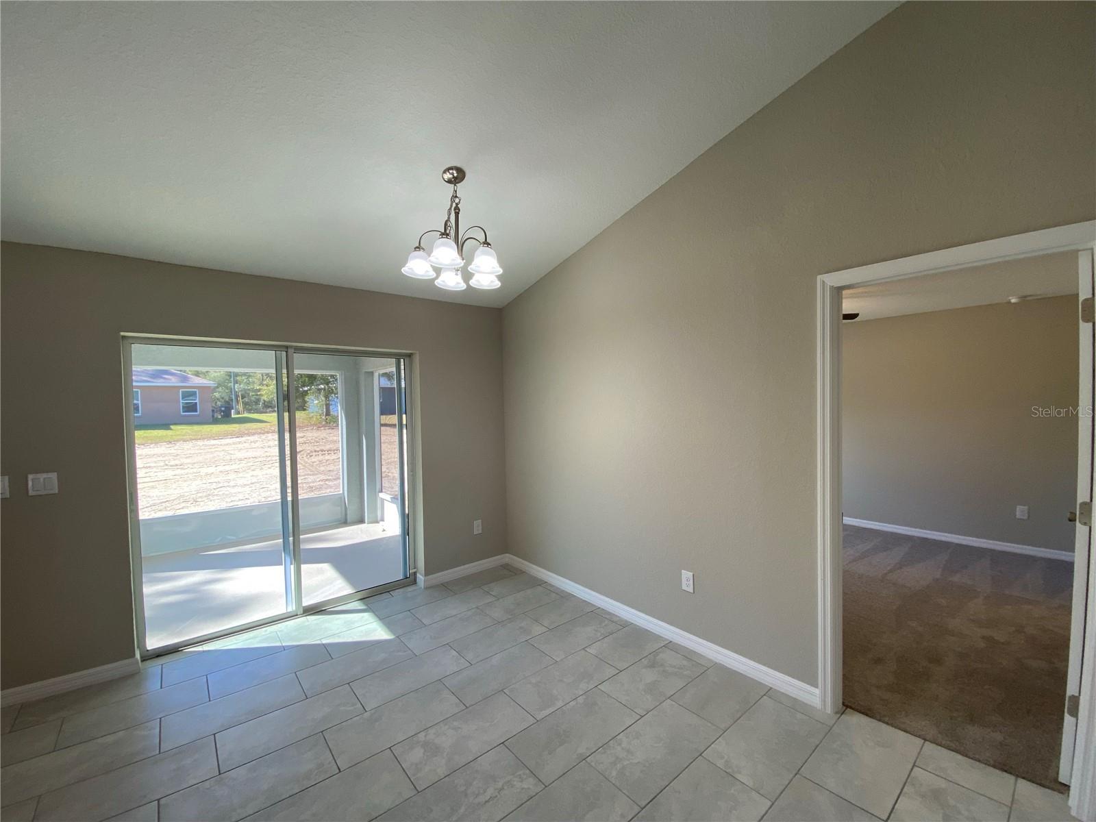 MARION OAKS UN 03 - Residential Lease