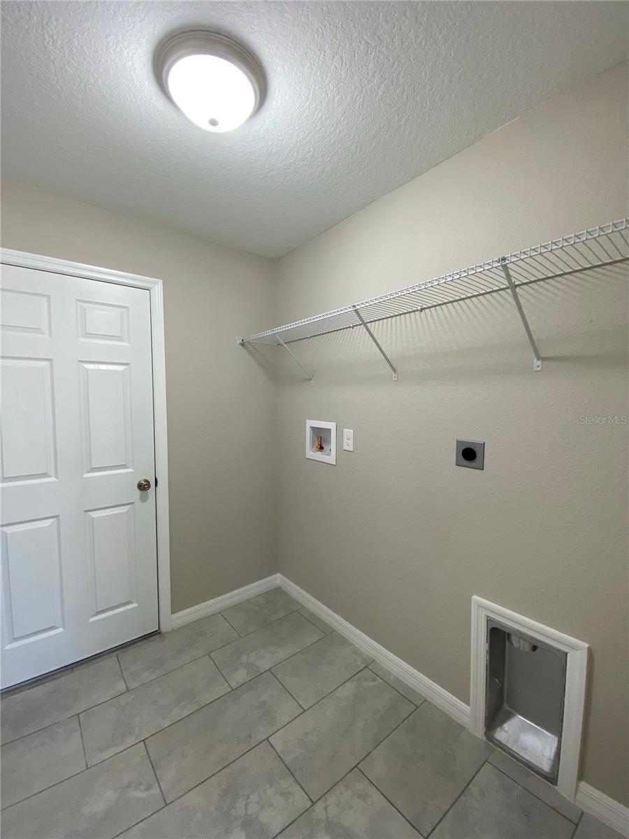 MARION OAKS UN 03 - Residential Lease