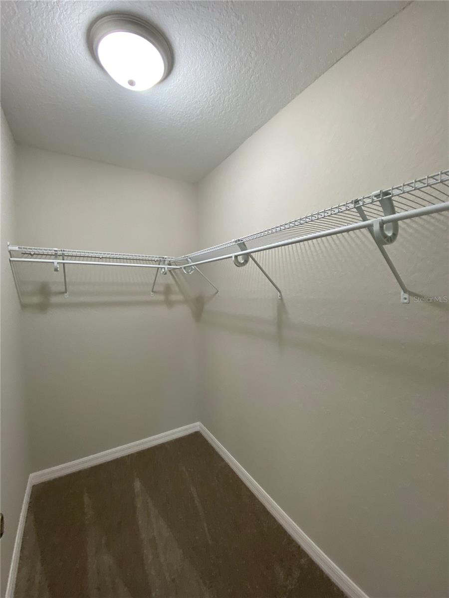 MARION OAKS UN 03 - Residential Lease