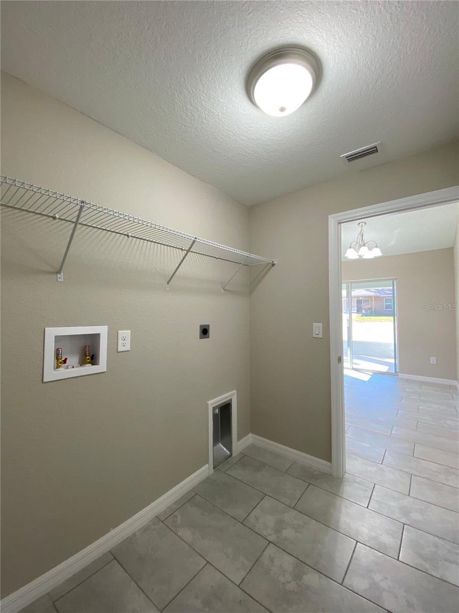 MARION OAKS UN 03 - Residential Lease