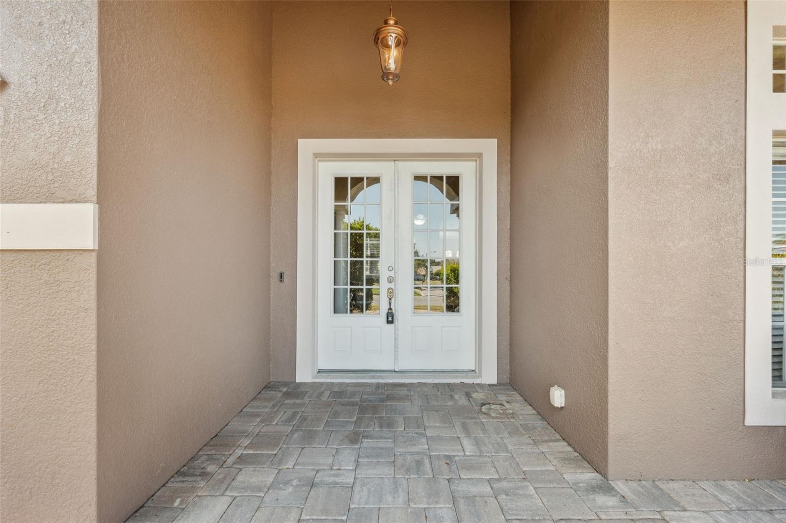 9127 IRONDALE LANE