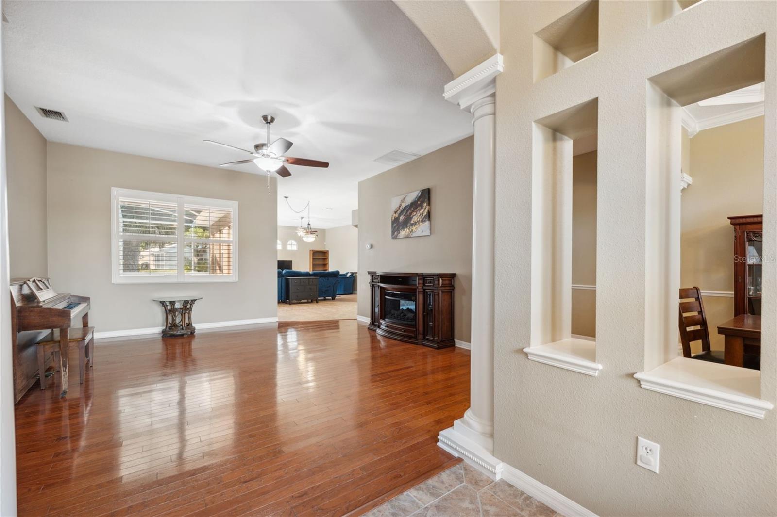 9127 IRONDALE LANE
