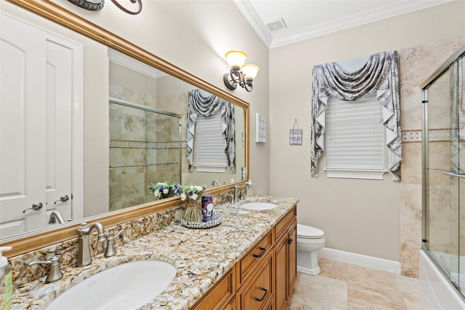 NORTHBRIDGE AT LAKE PRETTY - Residential