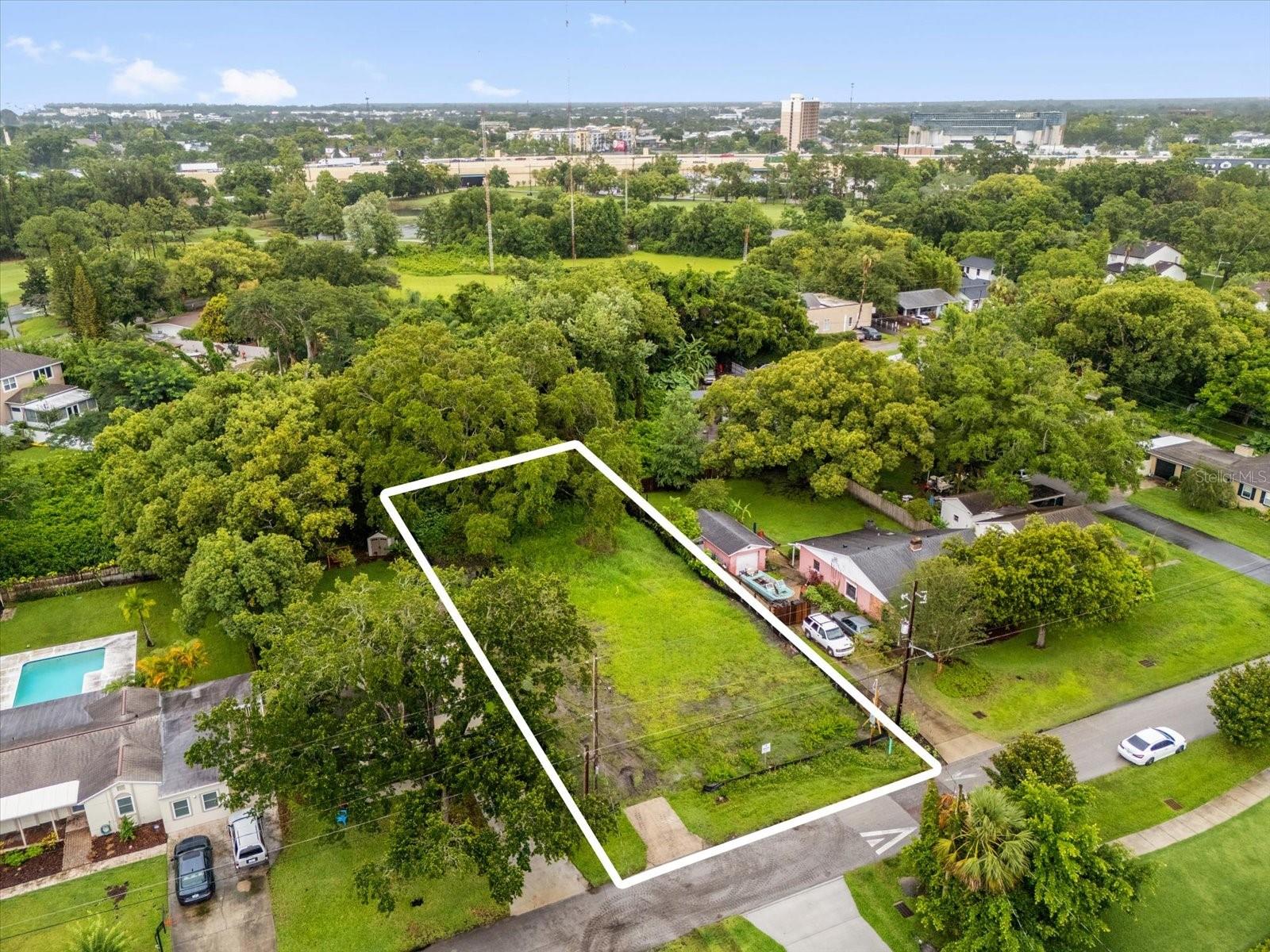 3607 DUBSDREAD CIRCLE