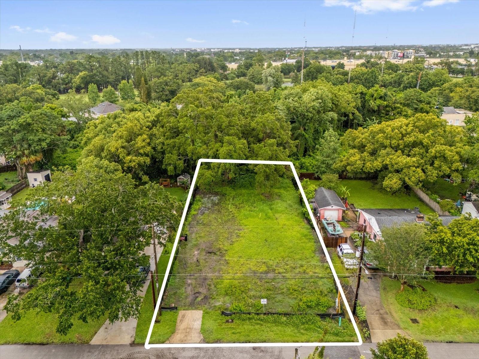 Here is your opportunity to build your dream home in the heart of College Park. This expansive .26-acre lot (75x150) is cleared and ready for construction, offering a blank canvas in one of Orlando’s most desirable neighborhoods.
Perfectly positioned just steps from Edgewater Drive, you’re moments away from boutique shopping, local dining favorites, and the exciting new Packing District development spanning 200 acres. Golf enthusiasts will love being nestled within the Historic Dubsdread Golf Course, all while enjoying the freedom of no HOA.
Whether you’re a builder looking for your next project or a future homeowner with a vision, this is a rare chance to create something truly special in a location that continues to thrive. Bring your plans and start building today!