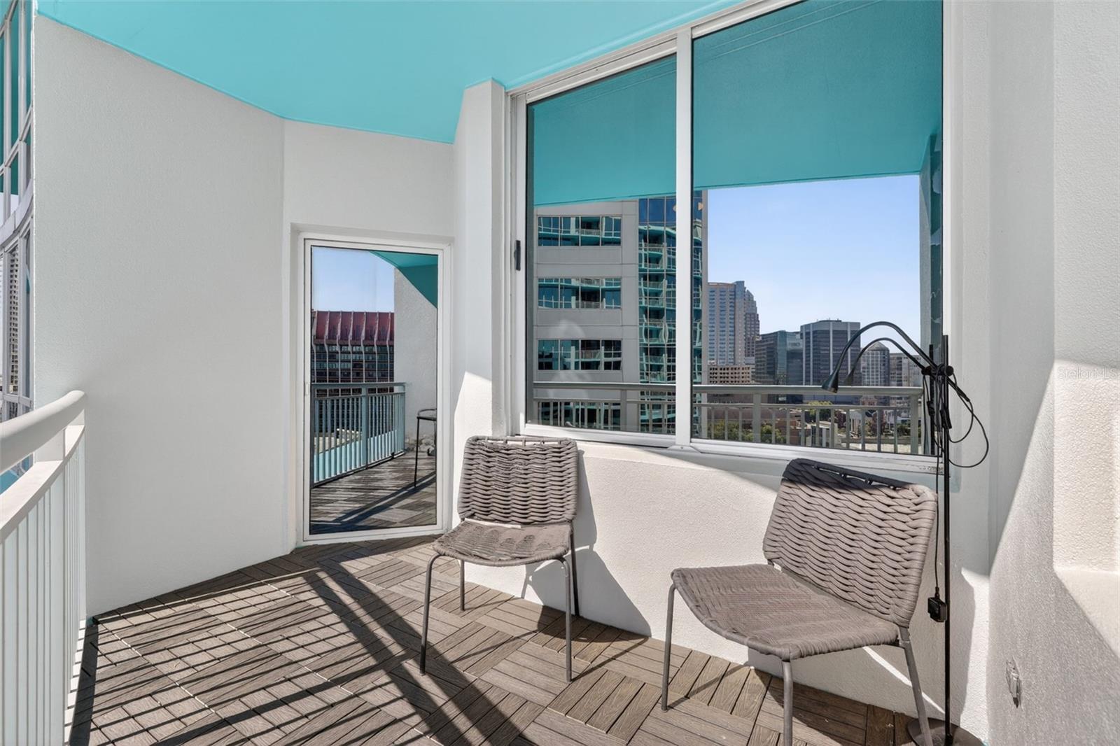 WAVERLY/LK EOLA - Residential