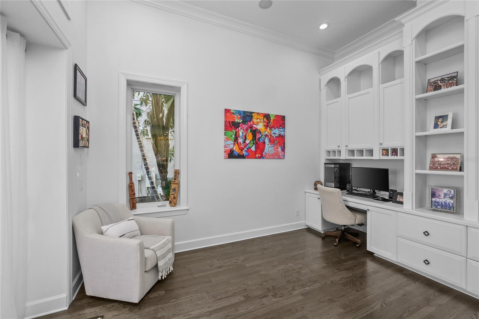 THE RESERVE OF OLD TAMPA BAY - Residential