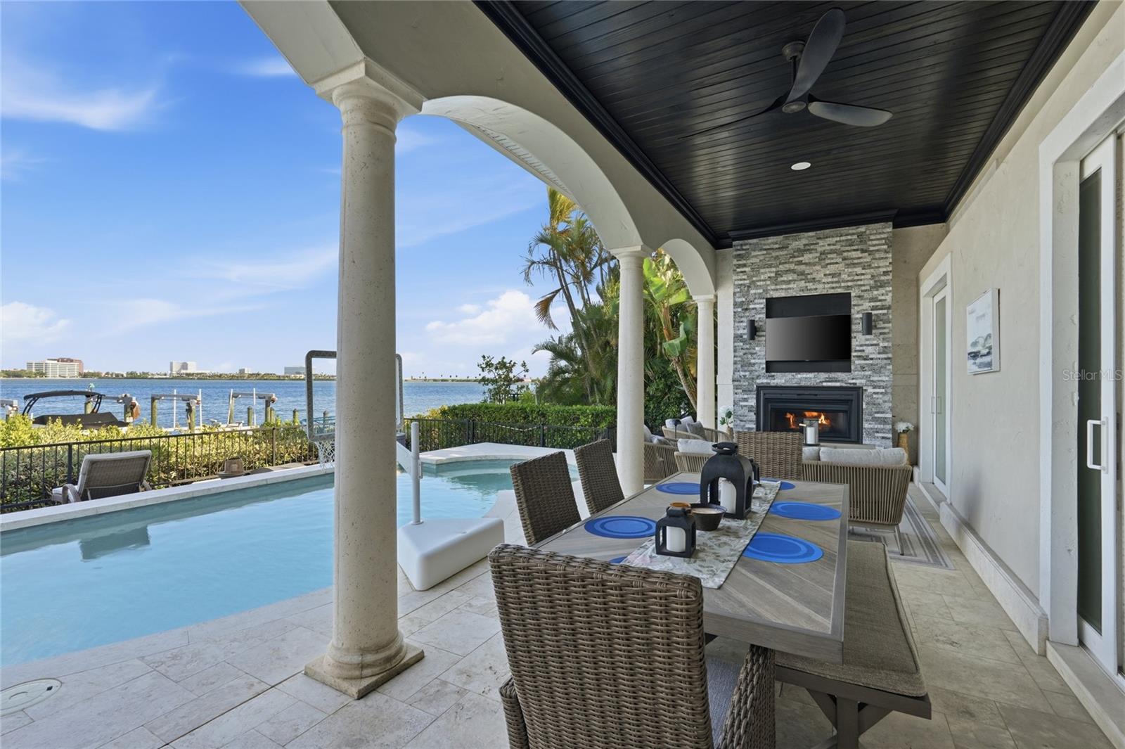 THE RESERVE OF OLD TAMPA BAY - Residential