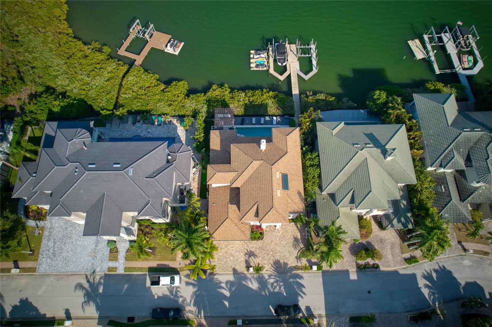 THE RESERVE OF OLD TAMPA BAY - Residential