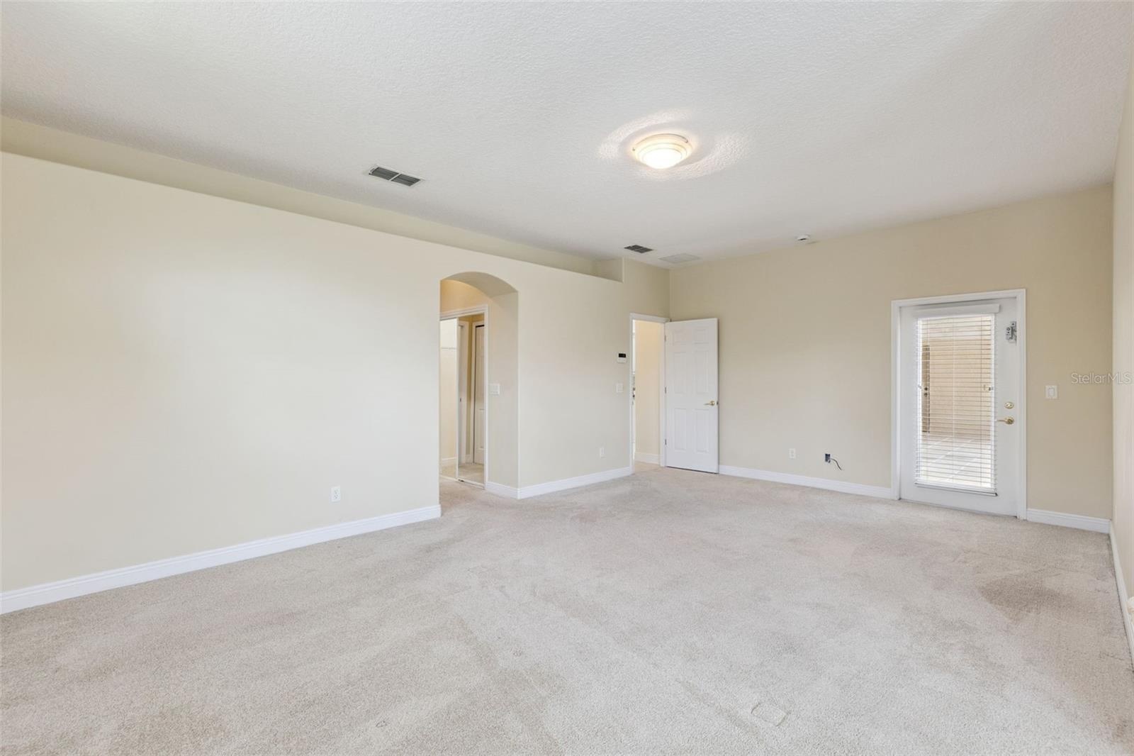 WENTWORTH ESTATES - Residential