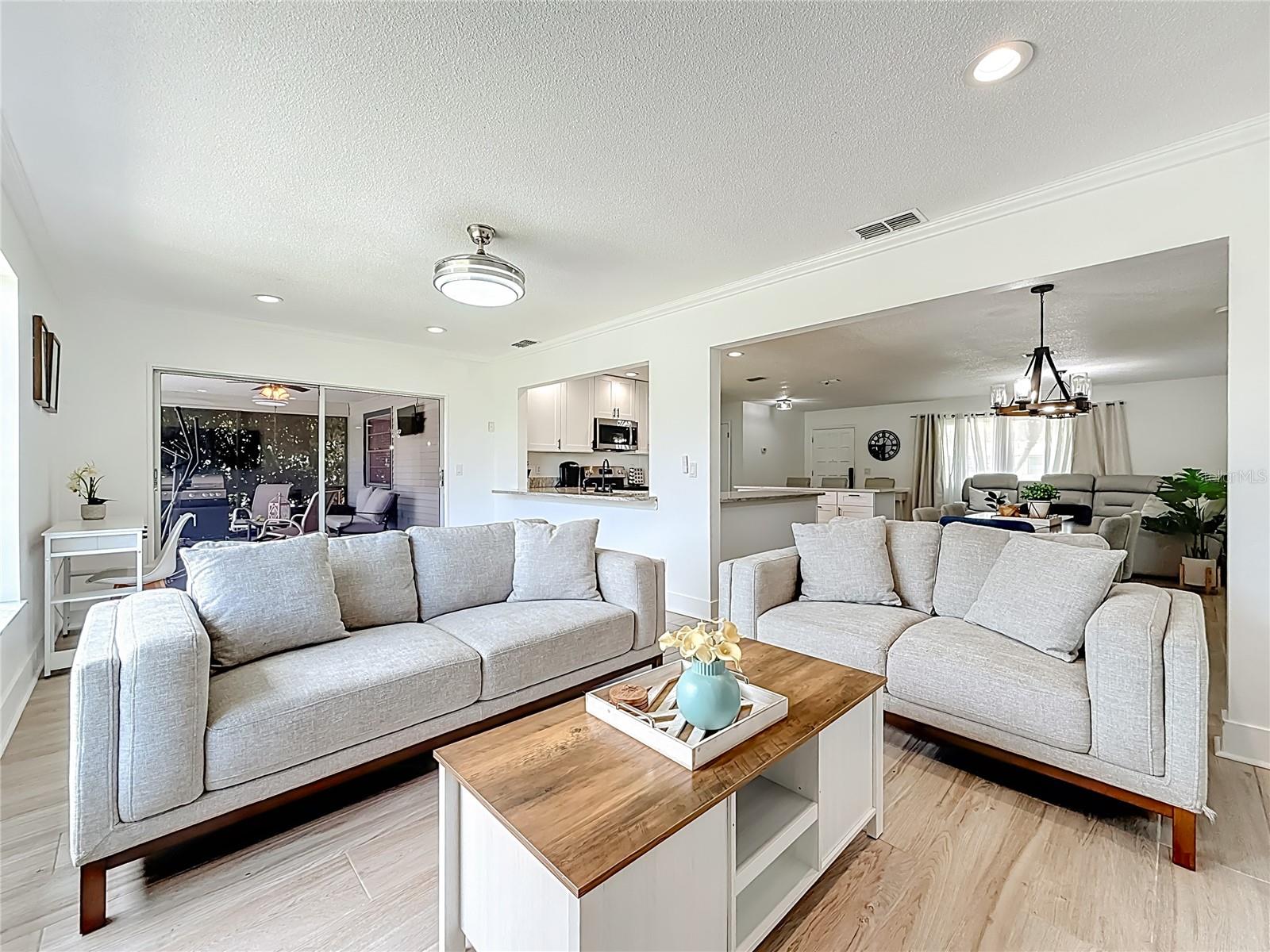 CHARTER OAKS - Residential