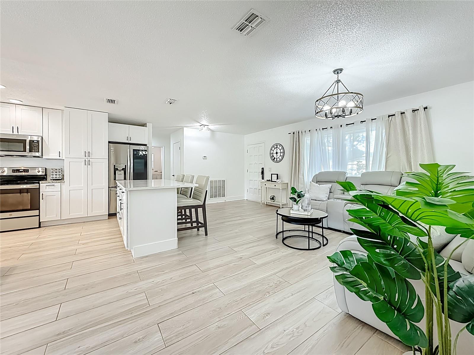 CHARTER OAKS - Residential