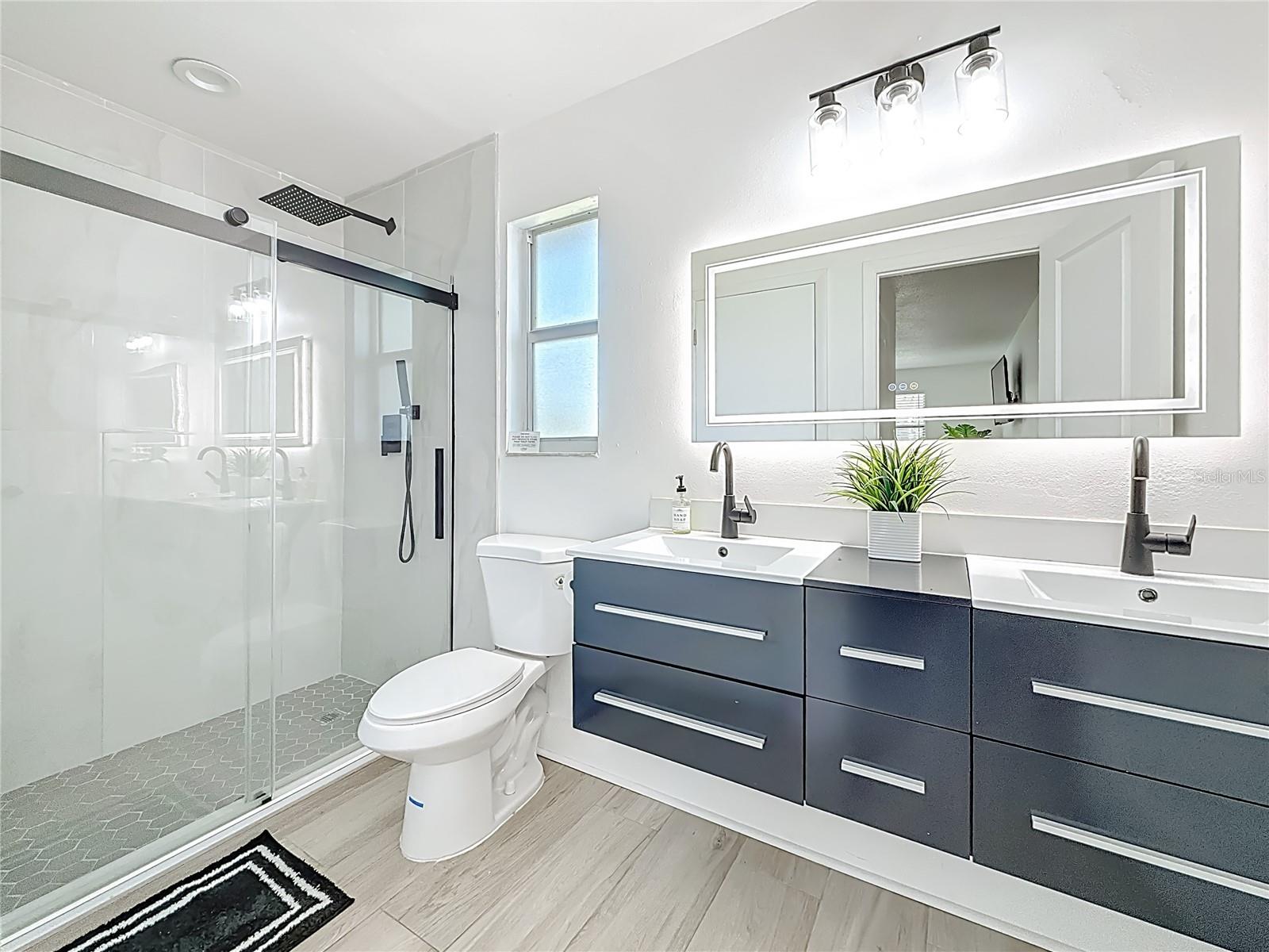 CHARTER OAKS - Residential