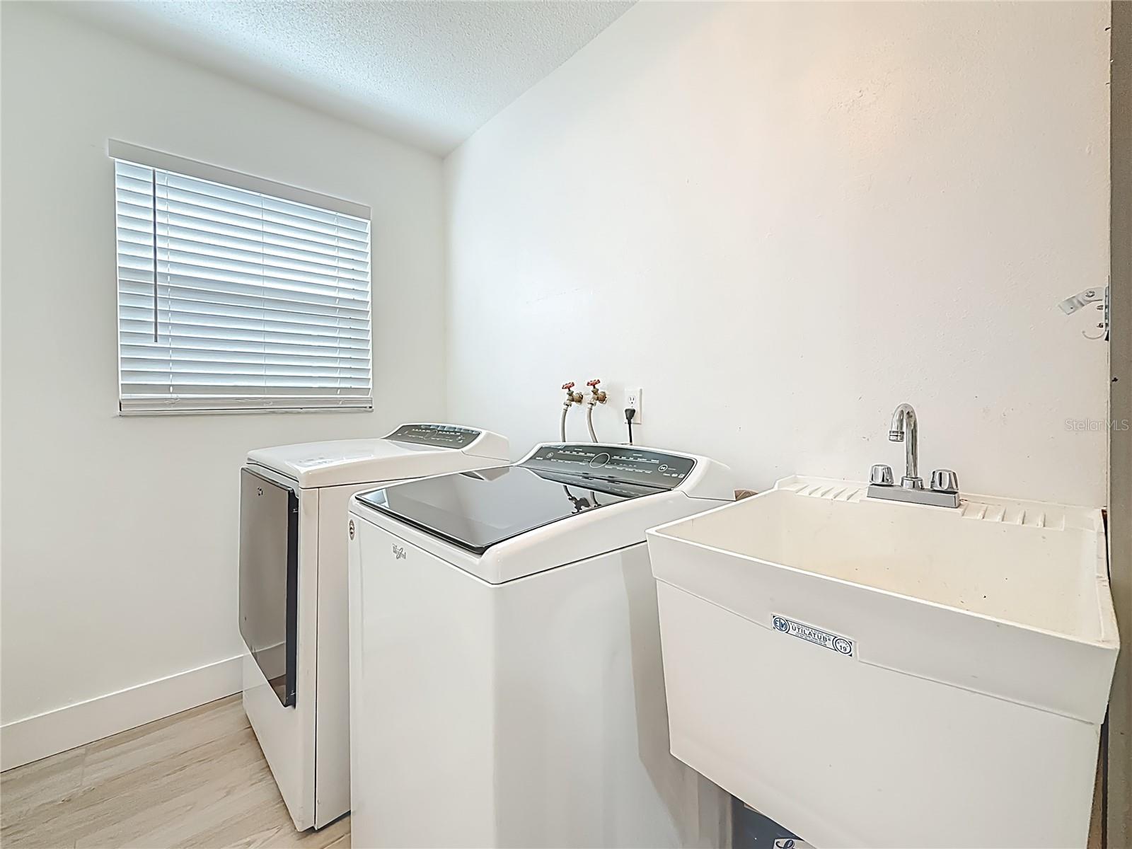 CHARTER OAKS - Residential