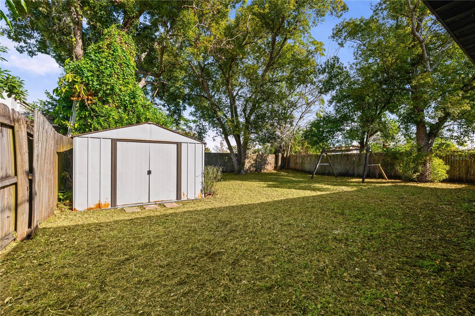 ACREAGE - Residential