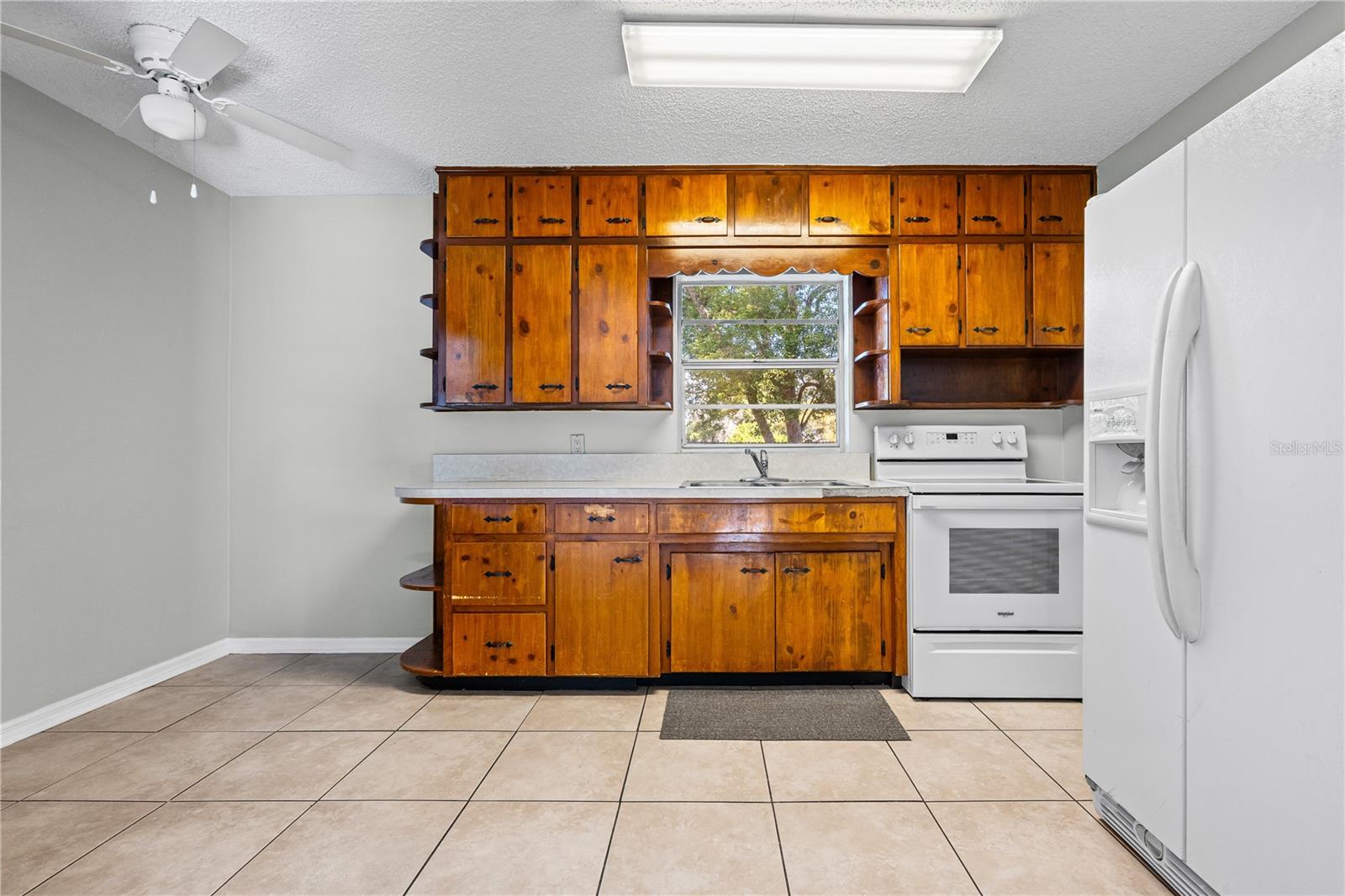 ACREAGE - Residential