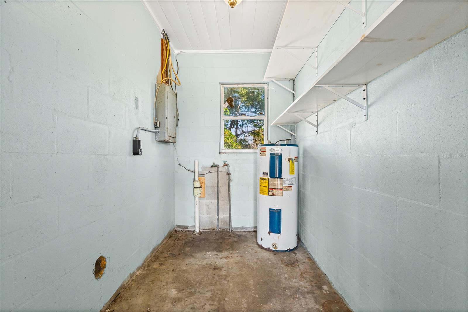 ACREAGE - Residential