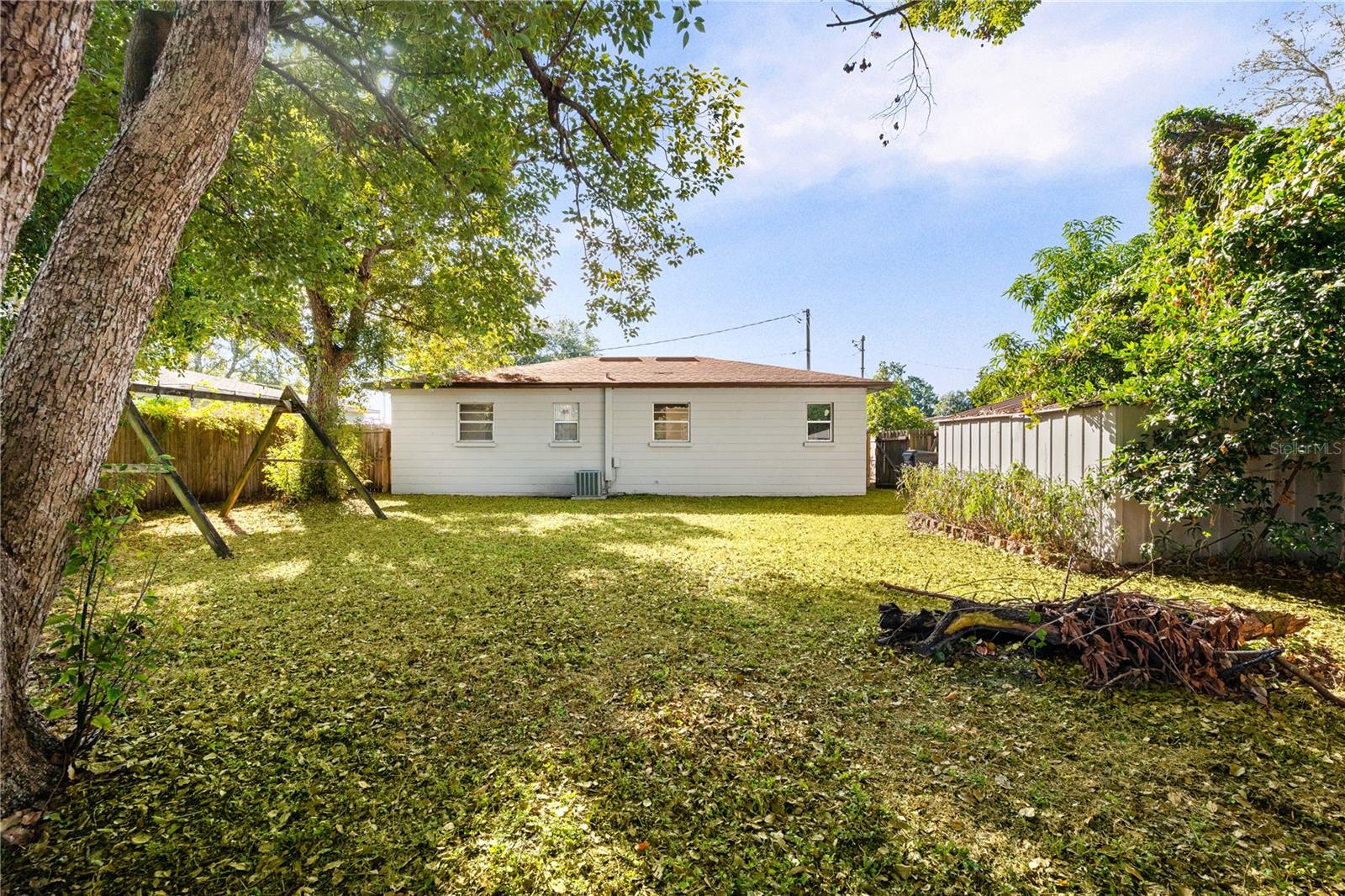 ACREAGE - Residential