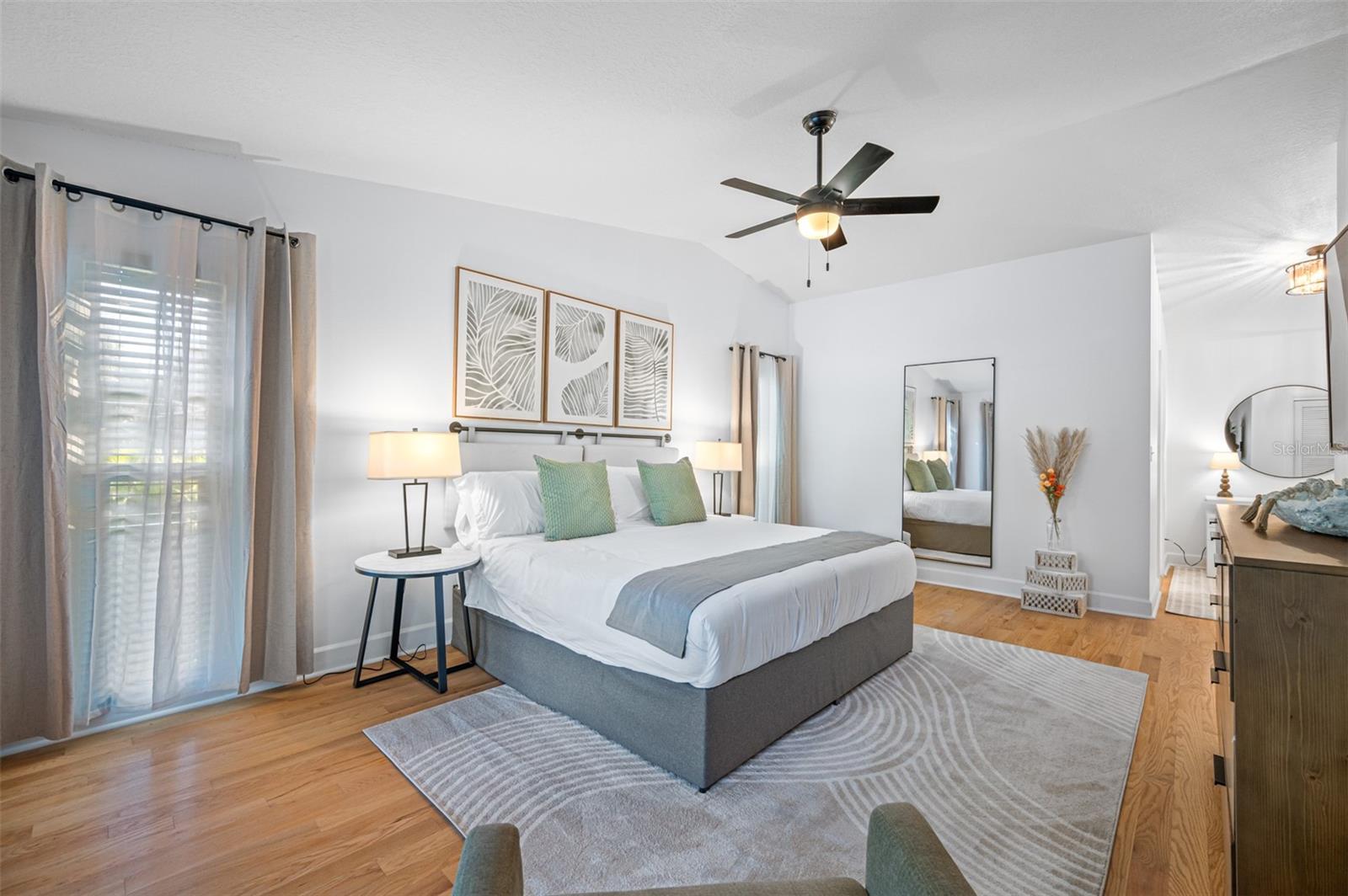 Presenting a truly exceptional estate in the highly sought-after Old O – image 62