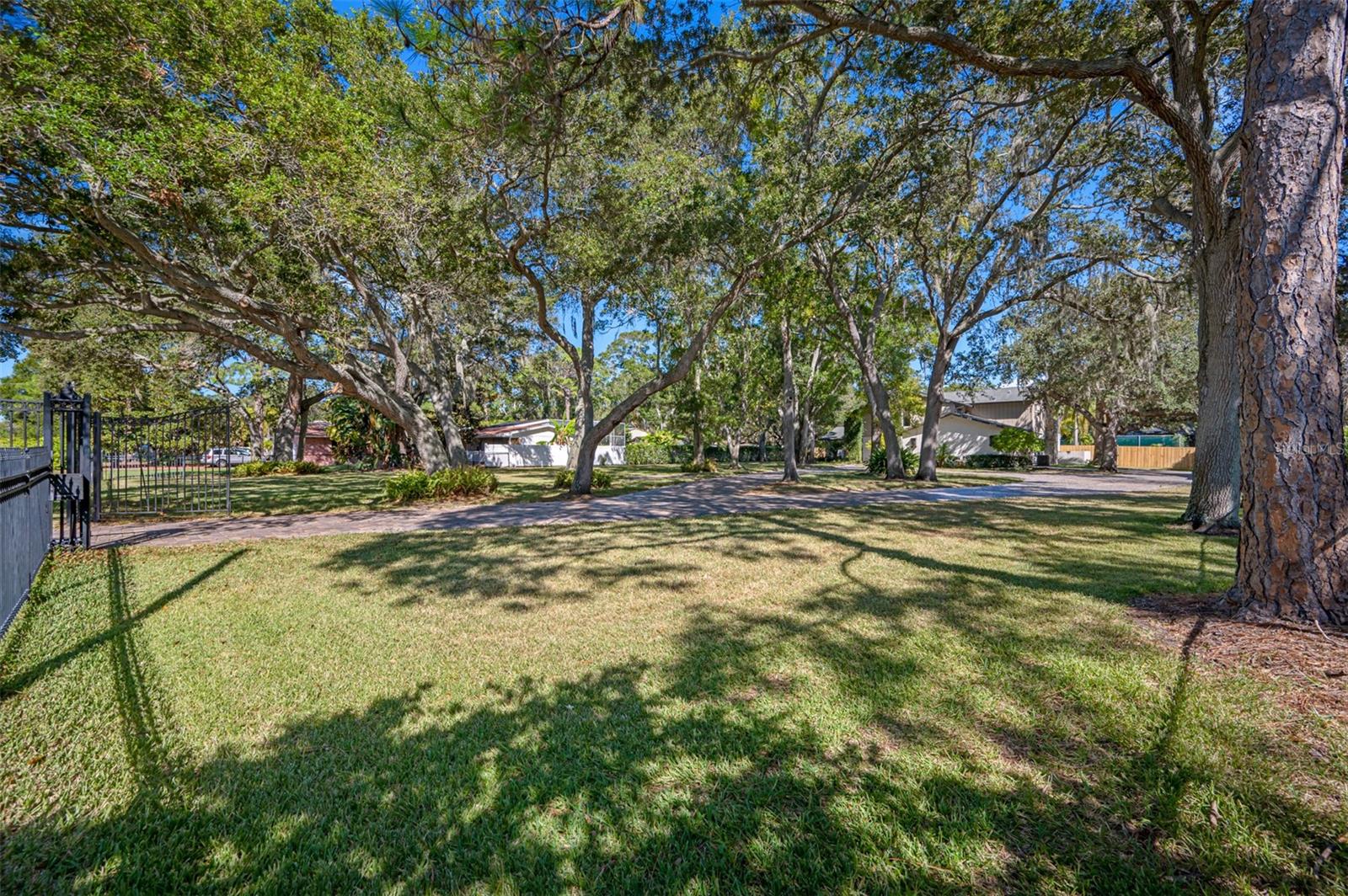 Presenting a truly exceptional estate in the highly sought-after Old O – image 20
