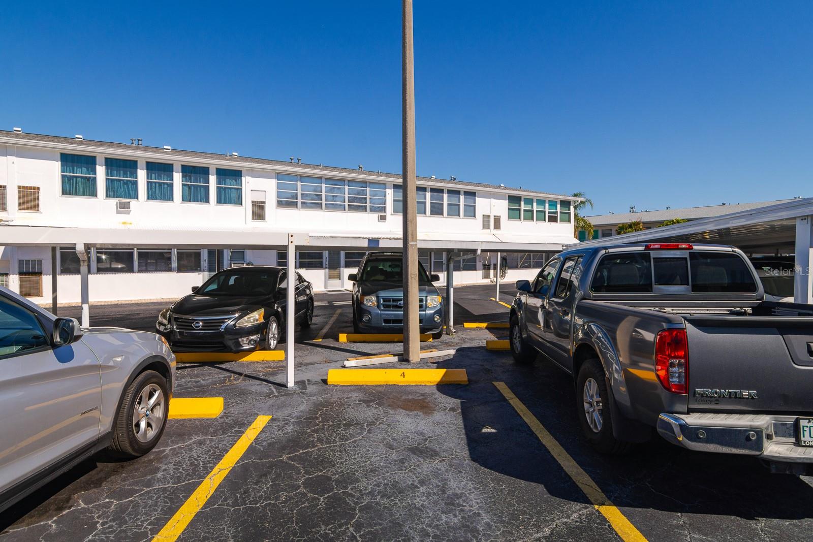 TOWN APTS CONDO - Residential