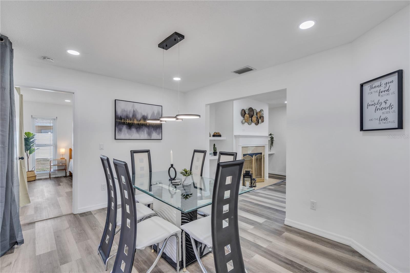 WEST BAYOU - Residential Lease