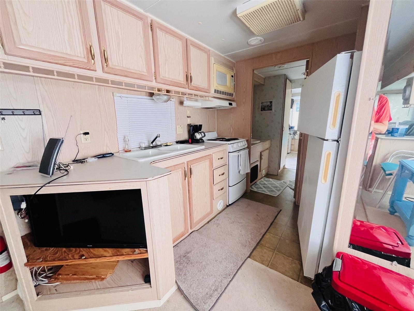 TREE LAKES TRAVEL TRAILER CO-OP - Residential