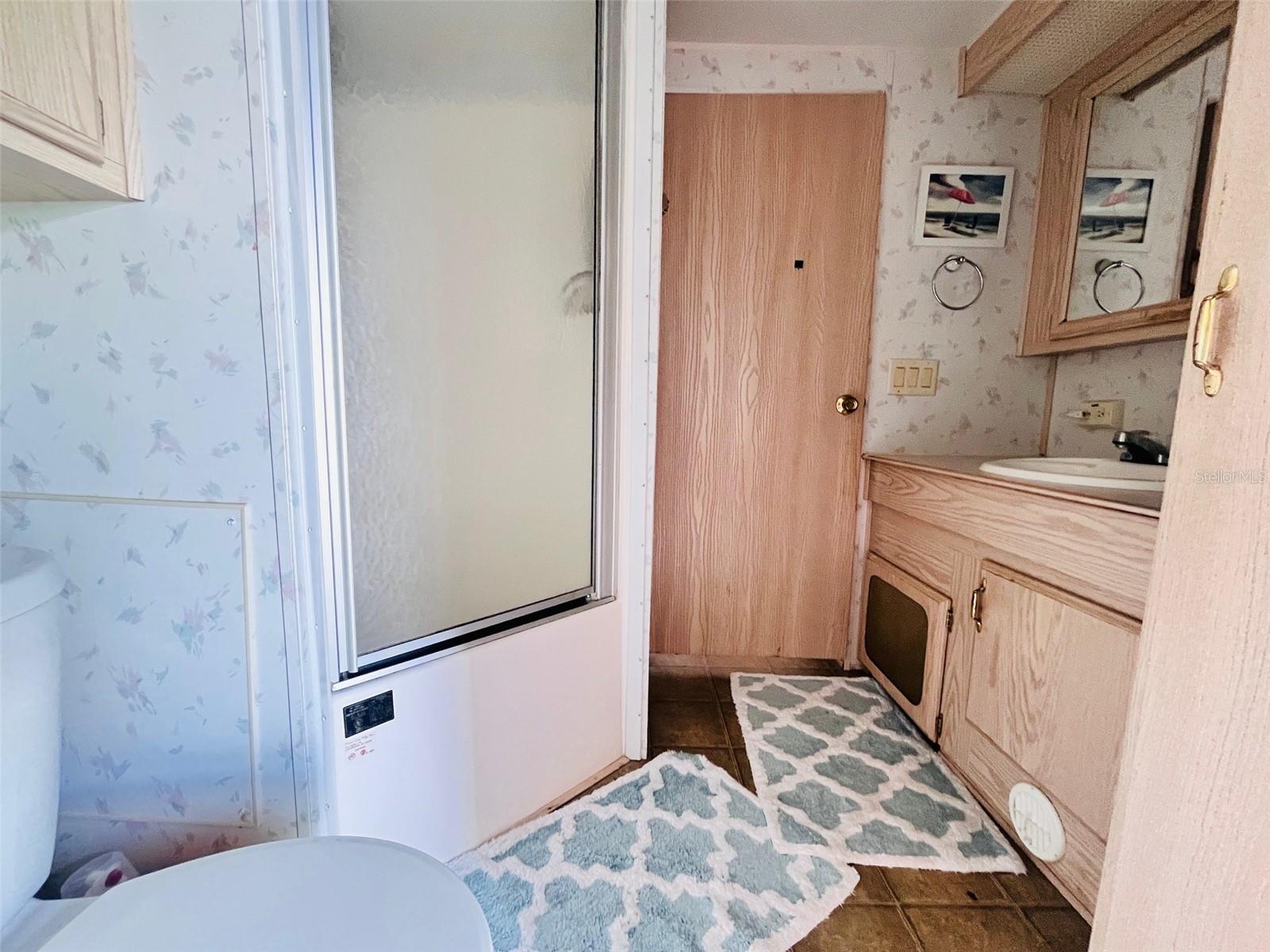 TREE LAKES TRAVEL TRAILER CO-OP - Residential