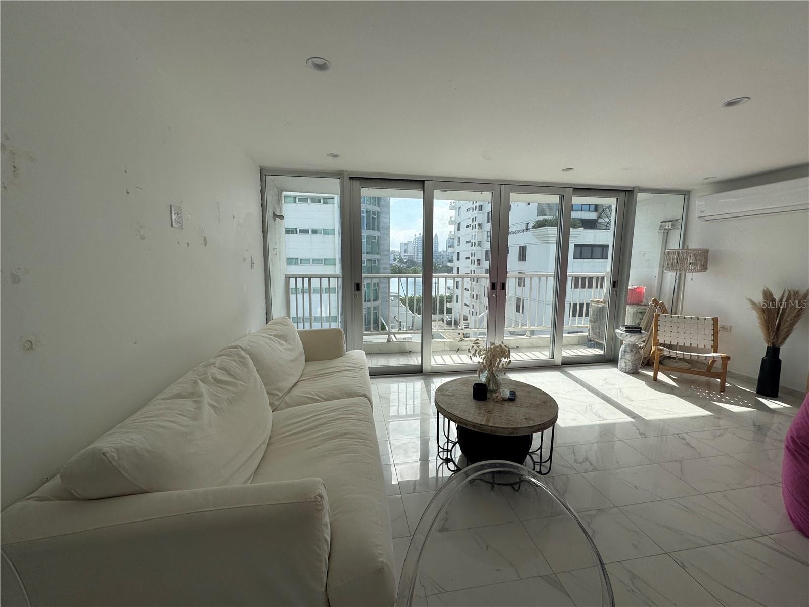 MIRADOR DEL CONDADO - Residential