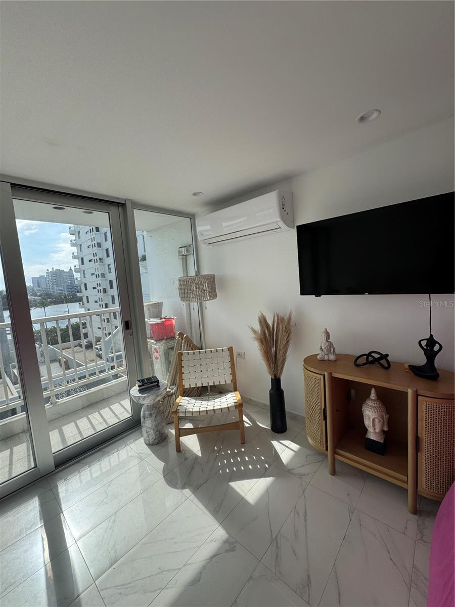MIRADOR DEL CONDADO - Residential